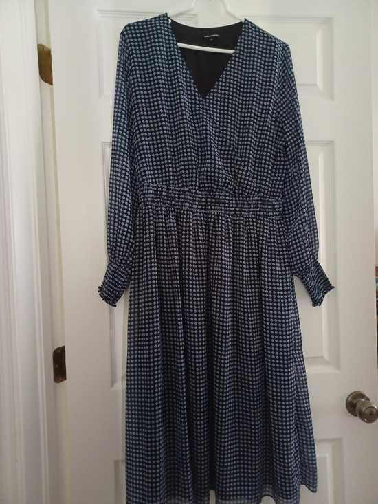 Who What Wear Dresses & Skirts - Who Whar Wear Womens Size XL Blue Patterned Long Sleeve V-Neck Smocked Dress